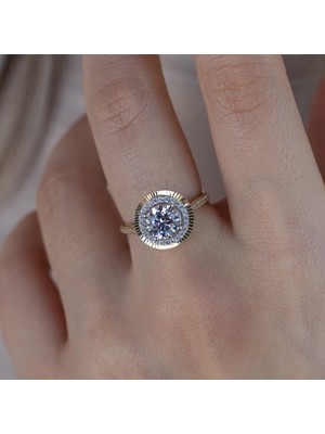 Oroline Kuyumculuk 14 Ayar Altın Tektaş Kalemli Kadın Yüzük