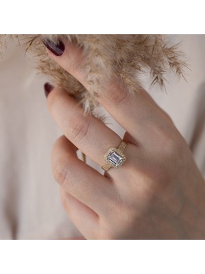 Oroline Kuyumculuk 14 Ayar Altın Baget Yanı Taşlı Kadın Yüzük