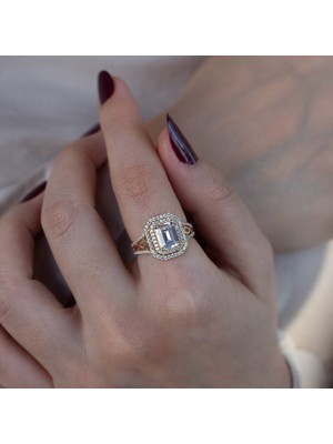 Oroline Kuyumculuk 14 Ayar Altın Baget Taşlı Sonsuzluk Kadın Yüzük