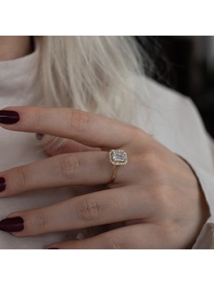 Oroline Kuyumculuk 14 Ayar Altın Baget Yanı Taşlı Kadın Yüzük