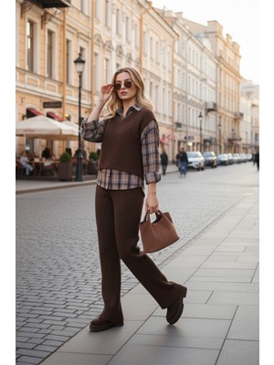 Lela Regular Fit Ekoseli Gömlek Detaylı Triko Takım Bayan Takım 59136596