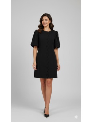 La Pante Önden Dalga Dilimli Kumas Kaplı Düğme Detyalı Elbise