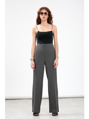 La Pante Paça Yırtmaçlı Fermuar Kapamalı Boru Paça Pantolon