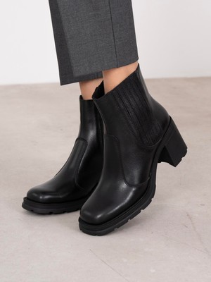 Ece'nin Butiği Runa Siyah Hakiki Deri Kadın Bot