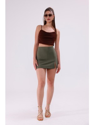 La Pante Önden Yırtmaçlı Yeşil Şort Etek