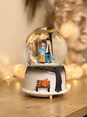 Skygo Müzikli Işıklı Kar Küresi Renkli Değişen Kar Yağan Hareketli Pilli