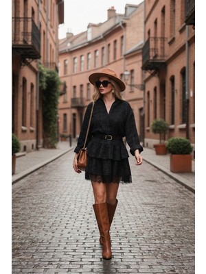 Lela Regular Fit Klasik Yaka Kemer Detaylı Gömlek Bayan Gömlek 59134502