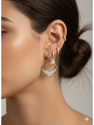 Akfecan Çelik Zirkon Taşlı Üçlü Kalpli Sallanan Küpe