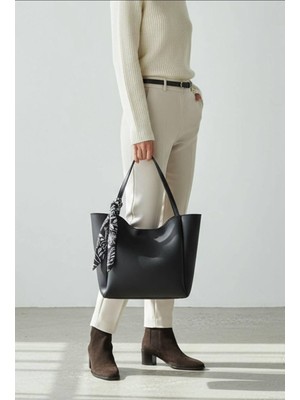 Kadın Fular Detay Büyük Boy Kol ve Omuz Çantası Siyah