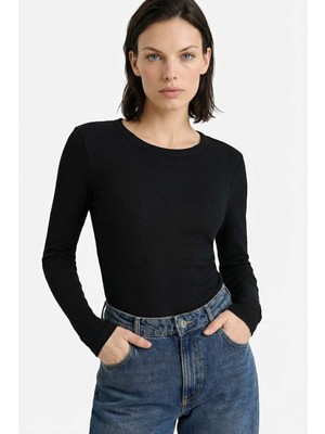 DeFacto Slim Fit Basic Düz Fitilli Kaşkorse Uzun Kollu Tişört E5767AX26SP