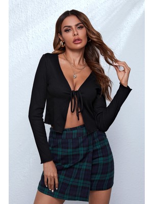Femina Trendy Kadın Siyah Uzun Kollu Önden Bağlama Detaylı Crop Top Bluz