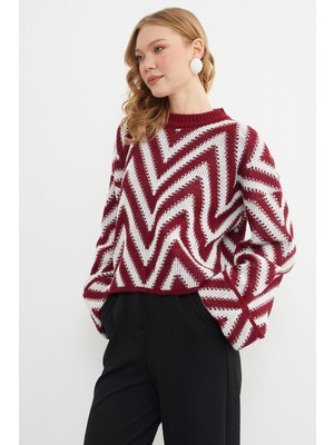 FullaModa Zikzak Desenli Kol Detaylı Triko Kazak