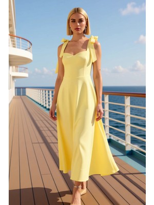 Benerly Kadın Kalp Yaka Kalın Askılı Düz Desen Skater Kalıp Dokuma Midi Elbise Fonksiyonel Estetik