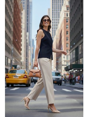 Lela Regular Fit Bisiklet Yaka Kolsuz Düğmeli Basic Bluz Yelek Bayan Yelek 65200004