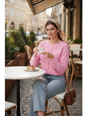 Lela Premium Regular Fit Bisiklet Yaka Düğmeli Dokulu Triko Hırka Bayan Hırka 680HI00337