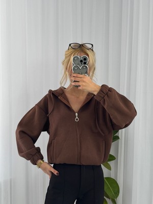 Kadın Yumusacık Içi Polarlı 3 Iplik Oversize Kapüşonlu Fermuarlı Kısa Üst