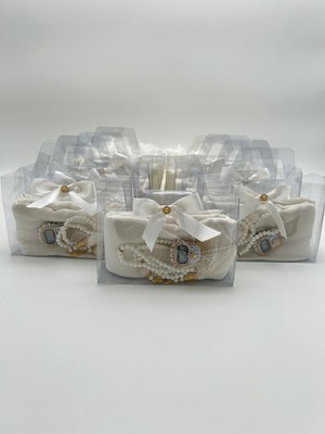 10 Adet Çanta Görünümlü Kutu Içinde Flamlı Örtü, Inci Tesbih ve Taşlı Zikirmatik Hediyelik Set