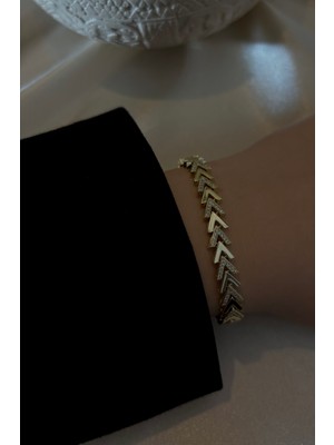 Arrow Zirkon Taşlı Altın Kaplama Balık Sırtı Bileklik