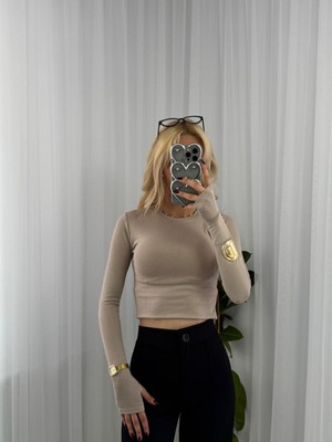 Parmak Geçmeli Bluz