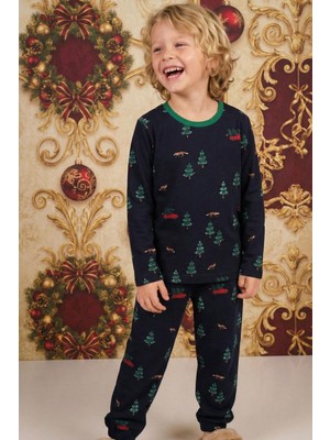 Breeze  Erkek Çocuk Pijama Takımı Yılbaşı Temalı Çam Ağacı Desenli 4-8 Yaş, Lacivert