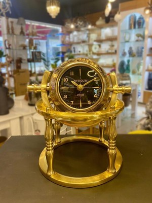 Çırpan Ev Altın Eskitme Harita Desenli Masa Saati 20X25CM