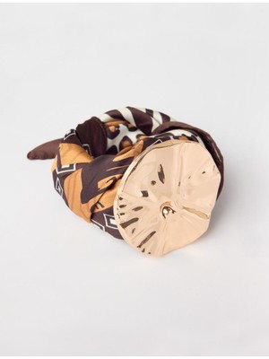 Jimmy Key Kahverengi Metal Figürlü Eşarp Kolye