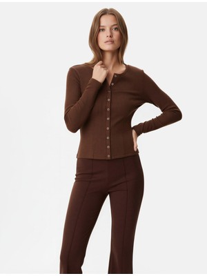 Koton Uzun Kollu Bisiklet Yaka Dikiş Detaylı Çıtçıt Düğmeli Hırka