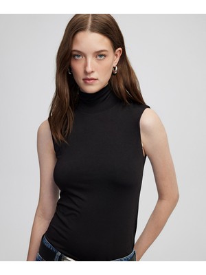 İpekyol Yüksek yaka basic tişört IW6250070184001