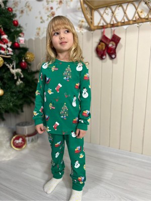 Yiğit Butik Yılbaşı Temalı Kız Çocuk Pijama Takımı