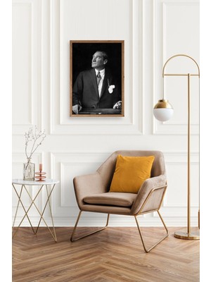 Marsilyan Atatürk Ahşap Çerçeveli Tablo 30 x 42