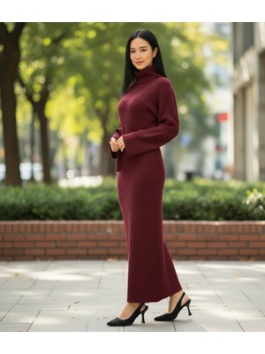 Yusgos Uzun Kollu Balıkçı Yaka Kemer Detaylı Triko Rahat Kesim Elbise