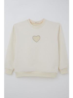 Breeze Kız Çocuk Sweatshirt Işıltılı Kalp Masalı Inci Işlemeli 9-14 Yaş, Krem