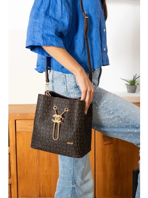 Just Polo Kadın Orta Boy Ayarlanabilir Askılı El ve Omuz Çantası Ebat: 22 x 23 cm Shopper