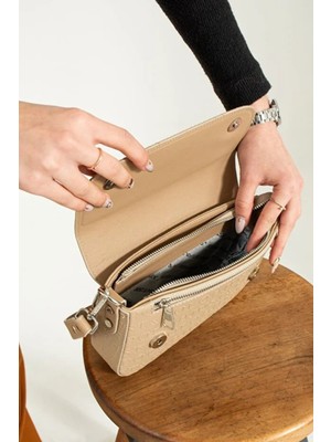 Just Polo Kadın Uzun Ayarlanabilir Askılı Şık El ve Omuz Çantası Ebat : 23 x 14 cm Shoulder Bag