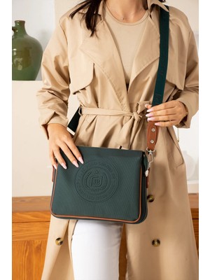 Just Polo Kadın Yeni Sezon Lakos Omuz Çantası Ebat : 21 x 28 cm