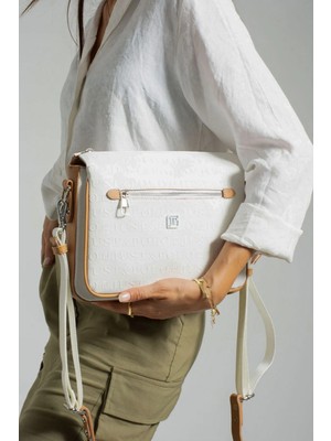 Just Polo Kadın Su Geçirmez Kabartma Baskılı Ayarlanabilir Askılı Lüks Omuz Çantası