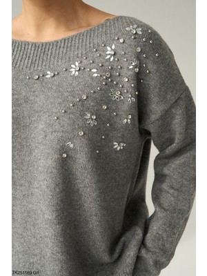 Qu Style Taş Detaylı Kazak