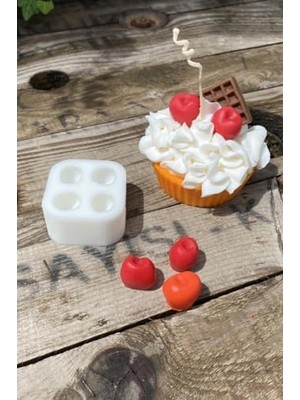 Kiraz Dörtlü Mum Kalıbı (Silikon) (2,5 x 2 x 1,8 Cm) (Küçük Süsleme Kalıbı) 1 Adet