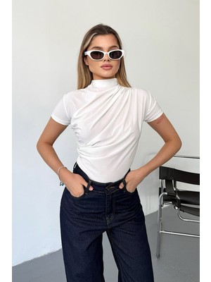 Giysa Kadın Dik Yaka Büzgü Detaylı Bluz Beyaz - 25Y 2417