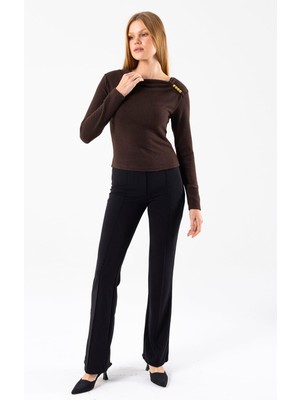 Giysa Kadın Asimetrik Yaka Omuz Aksesuar Detaylı Body Kahverengi - 26100