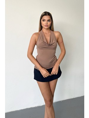 Giysa Kadın Degaje Yaka Kolsuz Basic Bluz VIZON - 25Y 2450