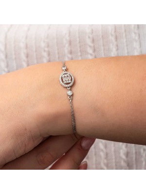 Costurera Gümüş Oval Baget Taşlı Kadın Bileklik
