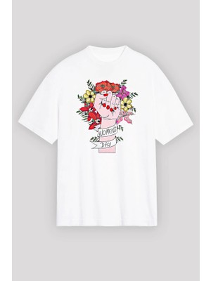 8 Mart Dünya Kadınlar Günü Için Özel Baskılı T-Shirt - Beyaz