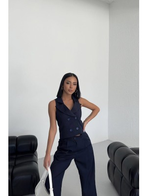 Şal Yaka Düğmeli̇ Yelek