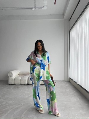 Yeşil Büyük Çiçek Desen Saten Gömlek-Pantolon Takım - Yeşil