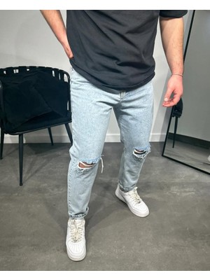 Erkek Buz Mavi Yırtık Detaylı Boyfriend Kalıp Jeans