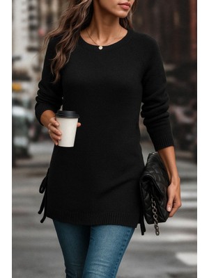 Kadın Uzun Kollu Yuvarlak Yakalı Yanlardan Bağcıklı Triko Bluz