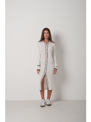 Polo Yaka Düğmeli Elbise