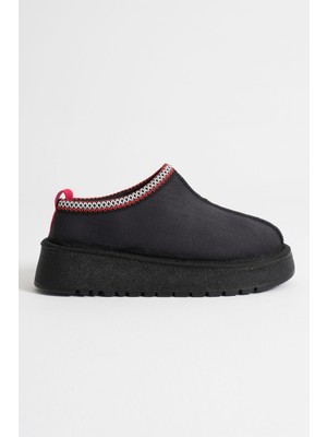 Mevese New Asle Siyah Kısa Topuklu Kaymaz Taban Kadın Bot