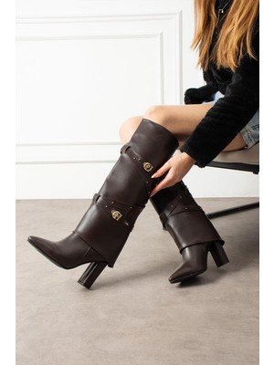 Shoetek Yavo Kadın Çizme Körüklü Çapraz Kemerli Tokalı Kahve Deri